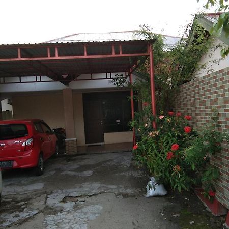 Wisma Arjuna Palangkaraya Exterior photo