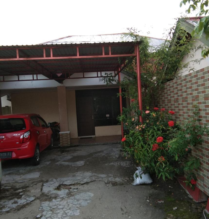 Wisma Arjuna Palangkaraya Exterior photo